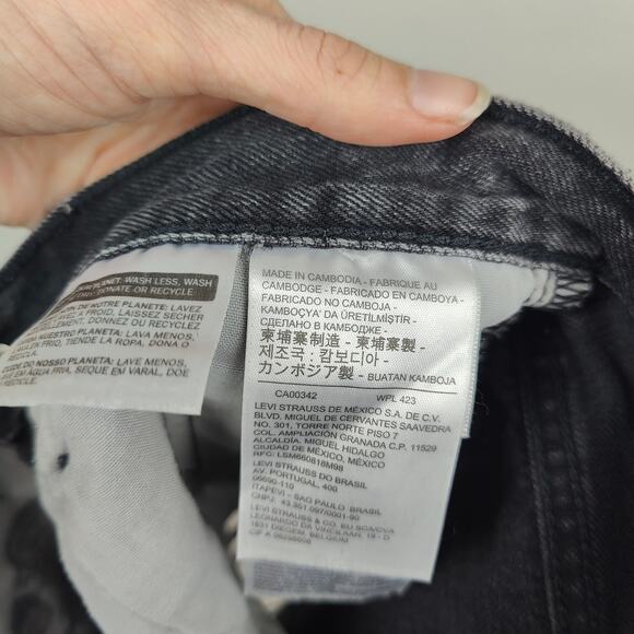 Levi's 501 Original Shorts Womens 24 Black Distressed Cut Offs Button Fly Grunge - Picture 5 of 8